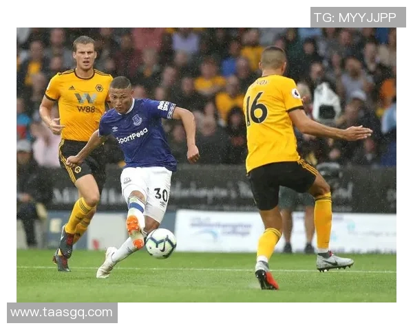 森林狼队连胜勇闯半决赛,展现无与伦比的实力