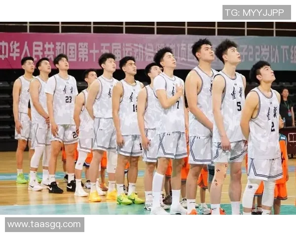 辽宁三支队伍夺得全国冠军，掀起篮球热潮